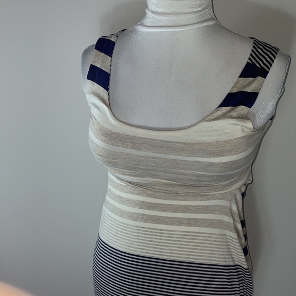 Gilli stretch maxi dress with keyhole cutout, - Picture 3 of 8